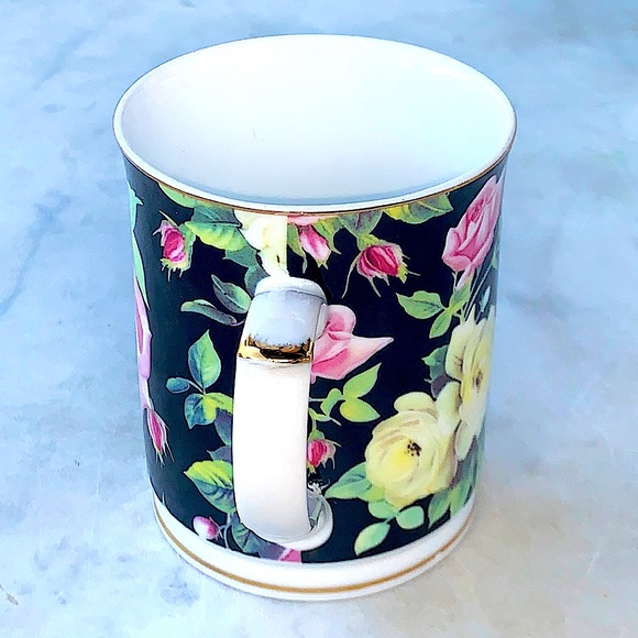GRACES TEAWARE ROSES COFFEE MUG CUP NEW PORCELAIN - Picture 4 of 6